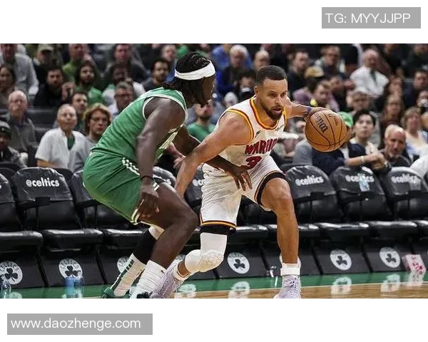 足球大师球星之路：盘点那些在欧冠赛场大放异彩的传奇球员