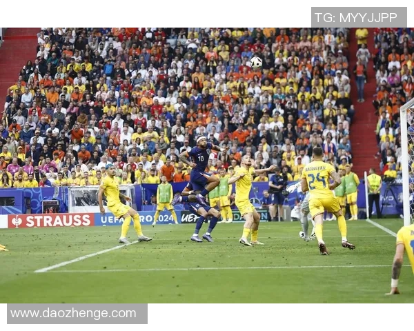 足球星星杯高清壁纸竖屏版 精彩赛事瞬间尽收眼底 助力球迷感受激情四射赛场 足球星星杯高清壁纸竖屏版 精彩赛事瞬间尽收眼底 助力球迷感受激情四射赛场